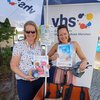 vhs Mitarbeiterinnen auf dem Straßenfest